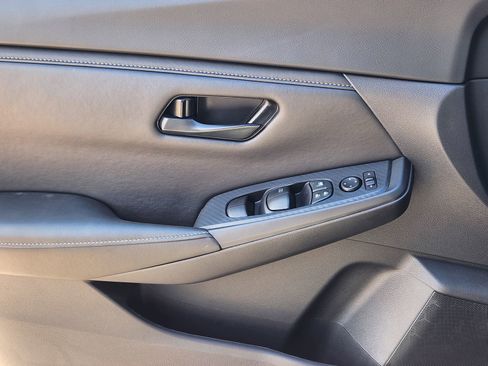 New 2025 Nissan Sentra S image 18