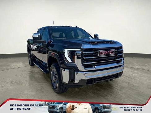 New 2025 GMC Sierra 2500 SLT w/ SLT Premium Package image 7