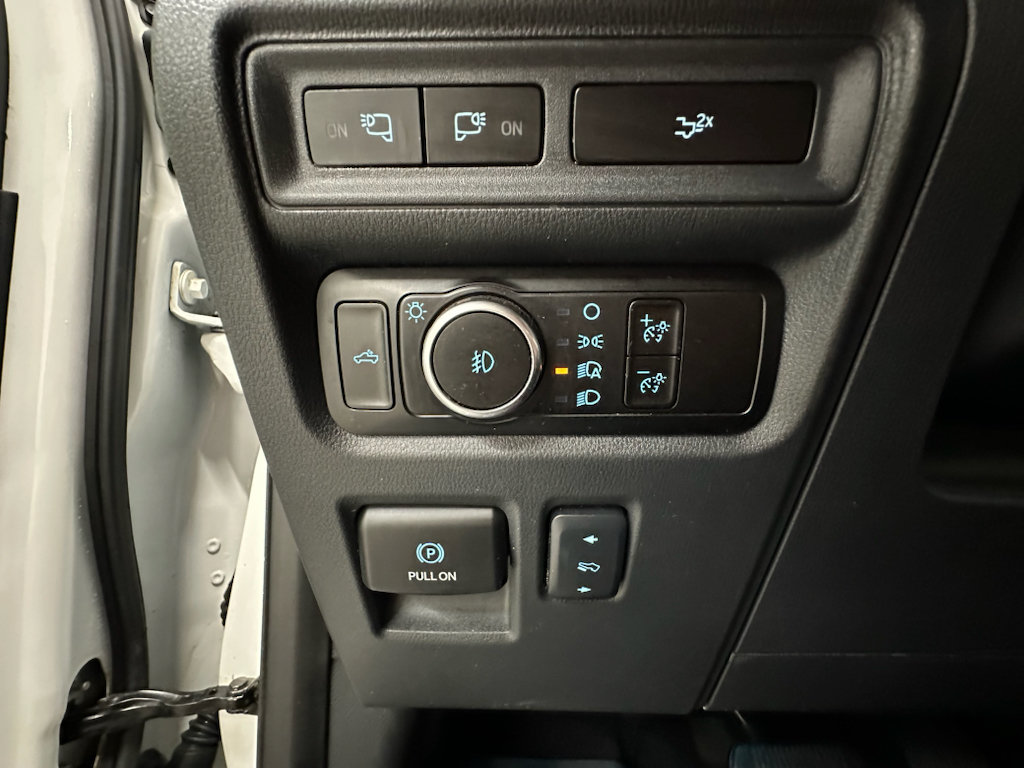Used 2024 Ford F150 Lariat AWD/4WD image 27
