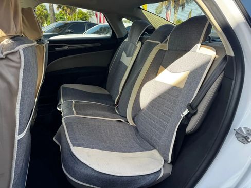 Used 2019 Ford Fusion S image 23