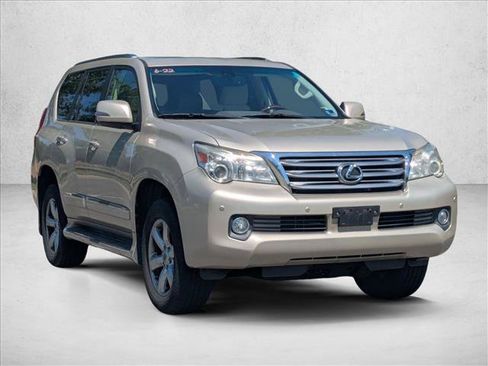 Used 2013 Lexus GX 460 w/ Comfort Plus Pkg AWD/4WD image 3