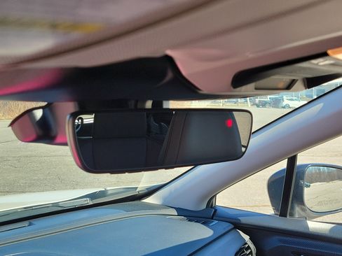 Used 2024 Subaru Crosstrek 2.5i Limited image 28