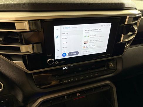 Used 2022 Toyota Tundra SR5 image 22