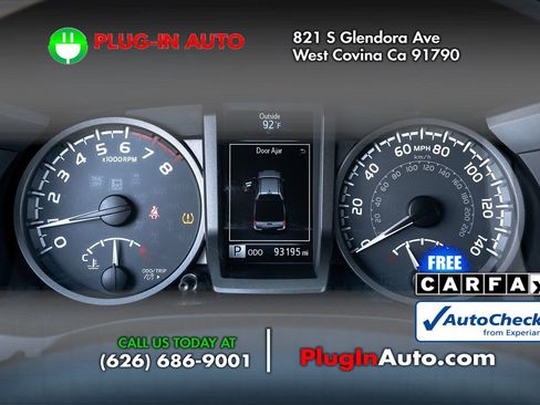 Used 2016 Toyota Tacoma TRD Sport RWD image 19