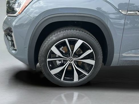 New 2026 Volkswagen Atlas SEL Premium R-Line AWD/4WD image 10
