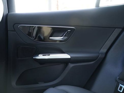 Certified 2026 Mercedes-Benz GLC 300 4MATIC image 44