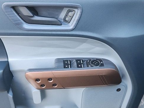 Used 2023 Ford Maverick Lariat w/ Lariat Luxury Package image 26