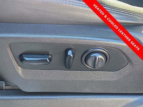 Used 2021 GMC Sierra 1500 Denali w/ Denali Ultimate Package image 14