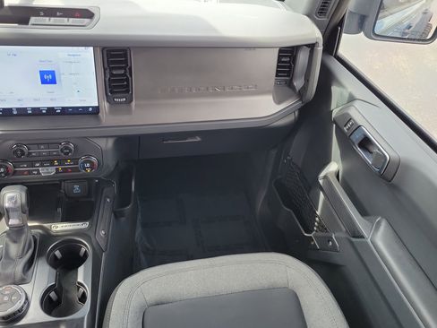Used 2025 Ford Bronco Big Bend AWD/4WD image 14
