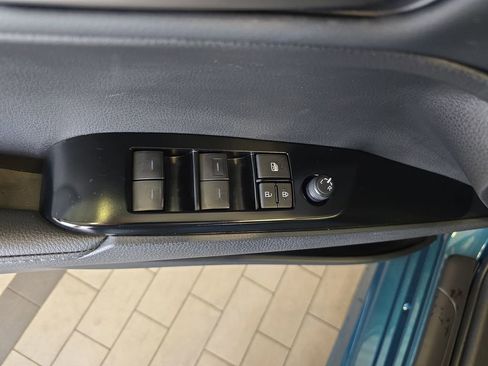 Used 2025 Toyota Camry XSE image 30