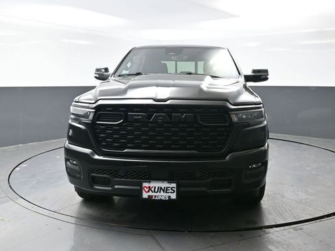New 2026 RAM 1500 4x4 Crew Cab image 4