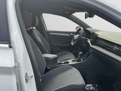 New 2025 Volkswagen Jetta Sport image 15