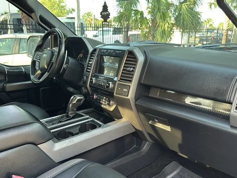 Used 2018 Ford F150 Raptor w/ Equipment Group 802A Luxury AWD/4WD image 9