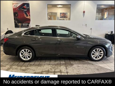 Used 2016 Chevrolet Malibu LT w/ Leather Package image 2