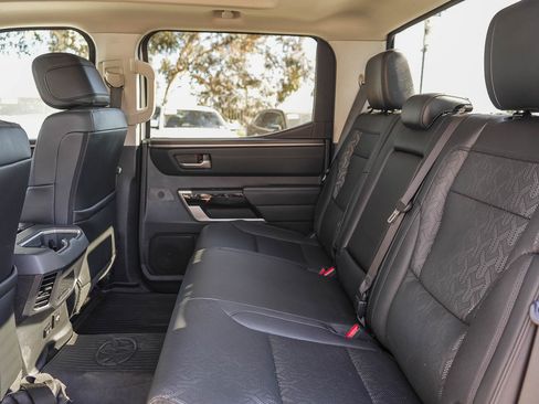 Used 2024 Toyota Tundra Limited AWD/4WD image 18