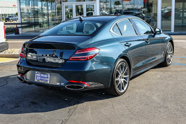 Used 2024 Genesis G70 2.5T RWD image 6