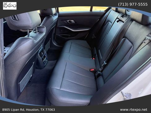Used 2020 BMW 330i Sedan w/ Convenience Package RWD image 24