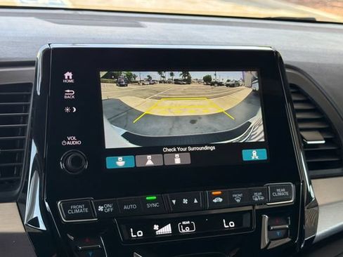 Certified 2024 Honda Odyssey Sport image 25