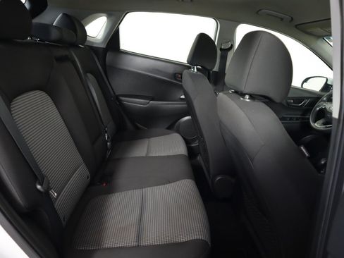 Used 2018 Hyundai Kona SE AWD/4WD image 13