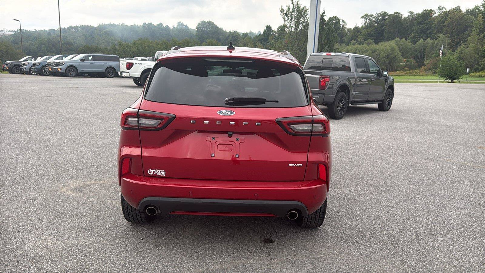Used 2024 Ford Escape ST-Line w/ Tech Pack #1 AWD/4WD image 4