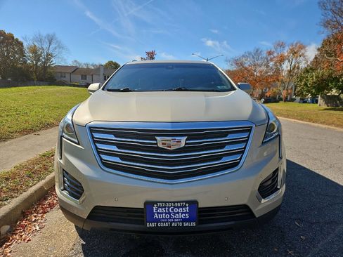 Used 2017 Cadillac XT5 Luxury w/ Driver Awareness Package image 8