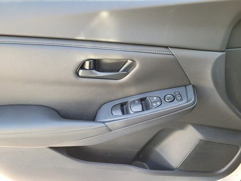 New 2025 Nissan Sentra S image 18