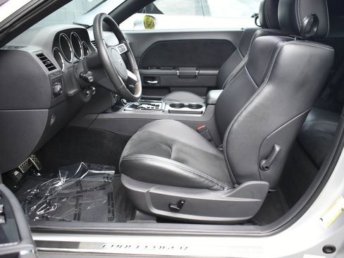 Used 2008 Dodge Challenger SRT8 image 15