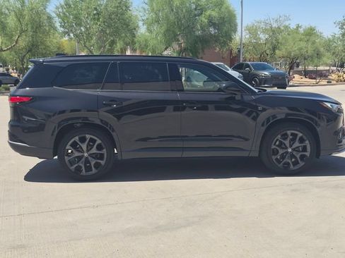 New 2026 Lexus TX 500h AWD image 3