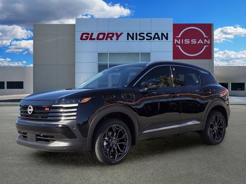 New 2026 Nissan Kicks SR FWD image 1