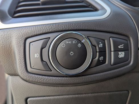 Used 2023 Ford Edge ST-Line image 25