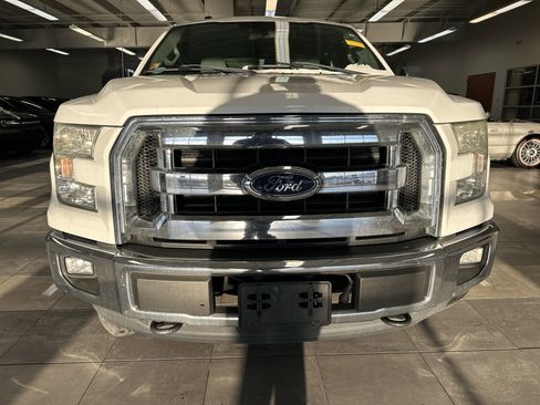 Used 2016 Ford F150 XLT w/ Trailer Tow Package image 18