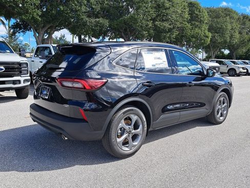 New 2026 Ford Escape ST-Line image 9