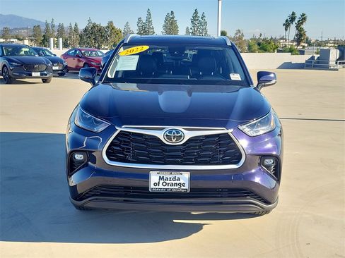 Used 2022 Toyota Highlander XLE image 26