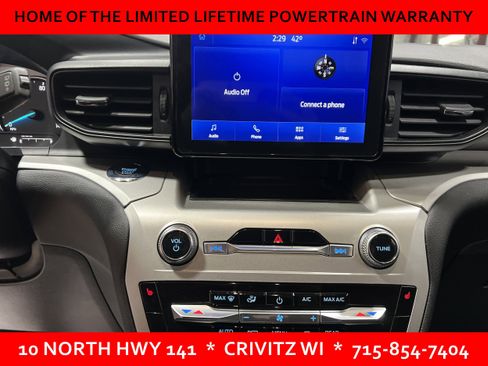 Used 2022 Ford Explorer XLT w/ Class IV Trailer Tow Package image 9