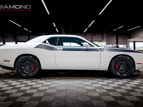 Used 2023 Dodge Challenger R/T w/ T/A Package image 27