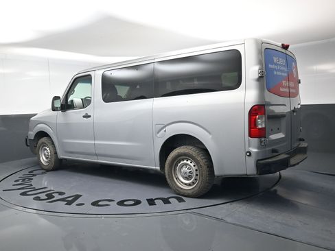 Used 2017 Nissan NV 3500 S w/ Power Package image 7