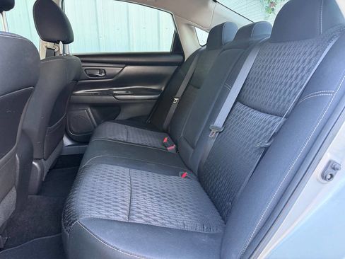 Used 2017 Nissan Altima 2.5 S w/ Power Driver Seat Package FWD image 16