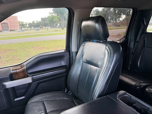 Used 2019 Ford F150 Lariat w/ Trailer Tow Package AWD/4WD image 43