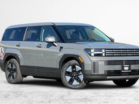 New 2026 Hyundai Santa Fe SE image 2