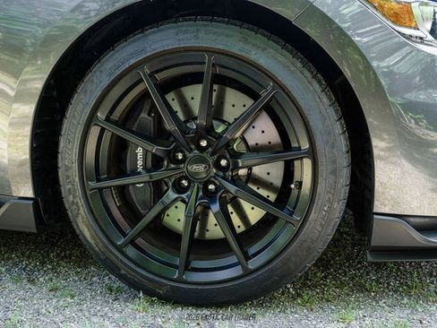 Used 2015 Ford Mustang Shelby GT350 RWD image 49