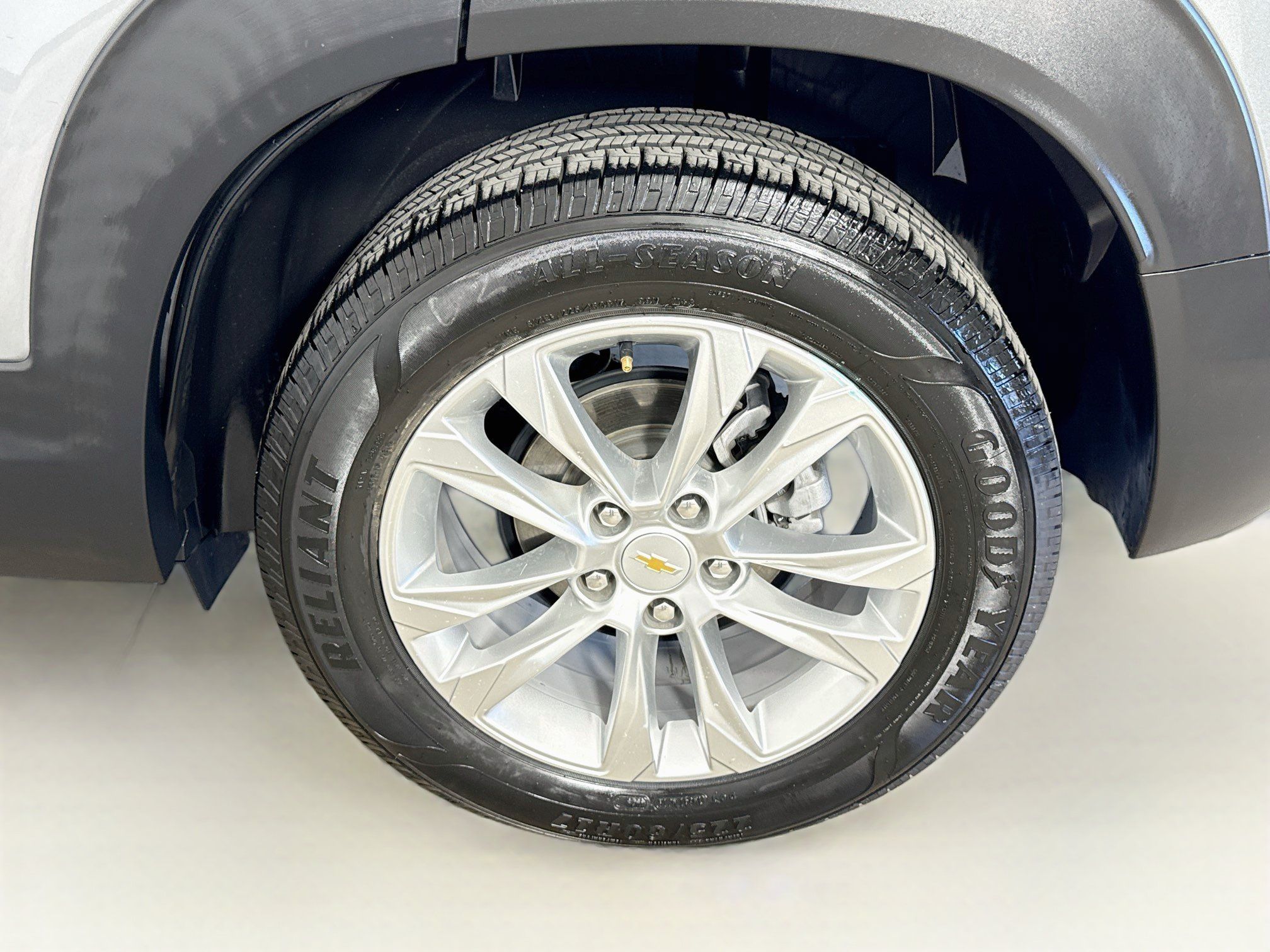 Used 2023 Chevrolet TrailBlazer LS FWD image 31