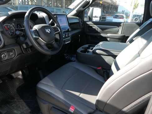 New 2026 RAM 4500 Tradesman w/ Chrome Appearance Group image 12