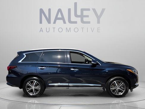 Used 2019 INFINITI QX60 Luxe w/ Essential Package AWD/4WD image 6
