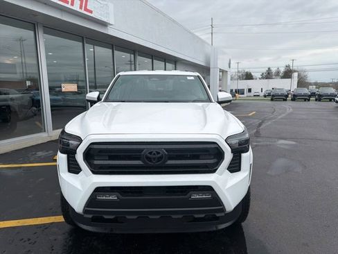 New 2026 Toyota Tacoma SR5 AWD/4WD image 16
