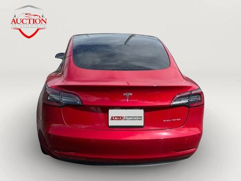 Used 2022 Tesla Model 3 Long Range AWD/4WD image 4