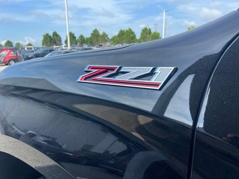 Used 2024 Chevrolet Silverado 1500 LTZ AWD/4WD image 29