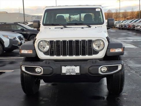 New 2026 Jeep Gladiator Sport image 21