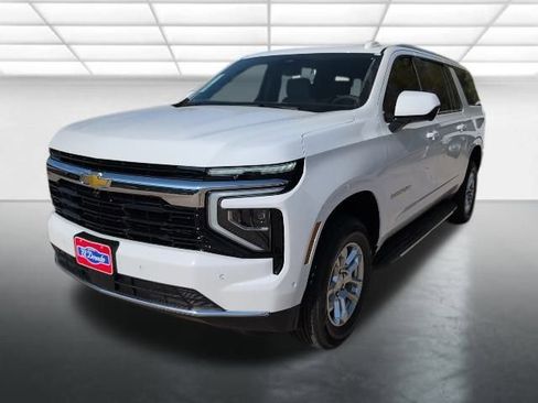 New 2026 Chevrolet Suburban LS image 30