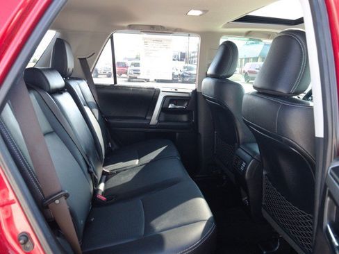 Used 2024 Toyota 4Runner Limited AWD/4WD image 33