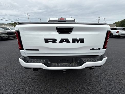 New 2026 RAM 1500 Big Horn AWD/4WD image 4